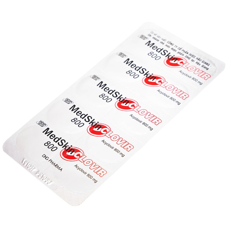 Thuốc MedSkin Clovir 800 DHG điều trị nhiễm virus Herpes simplex, bệnh thủy đậu, viêm phổi do Zona (3 vỉ x 10 viên)