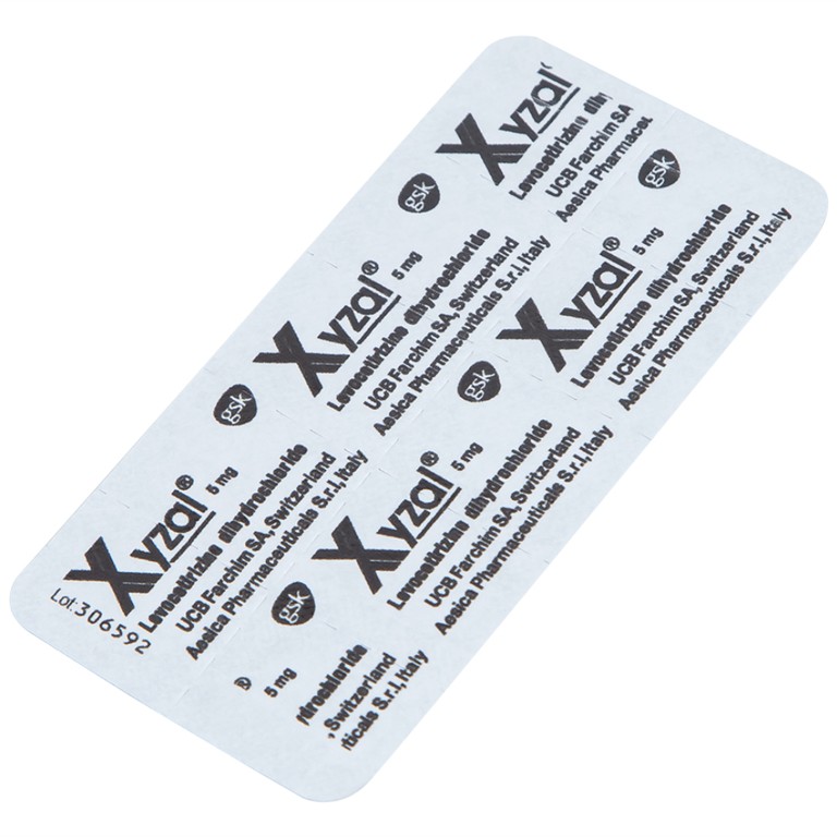 Thuốc Xyzal 5mg GSK điều trị triệu chứng viêm mũi dị ứng theo mùa (1 vỉ x 10 viên) 