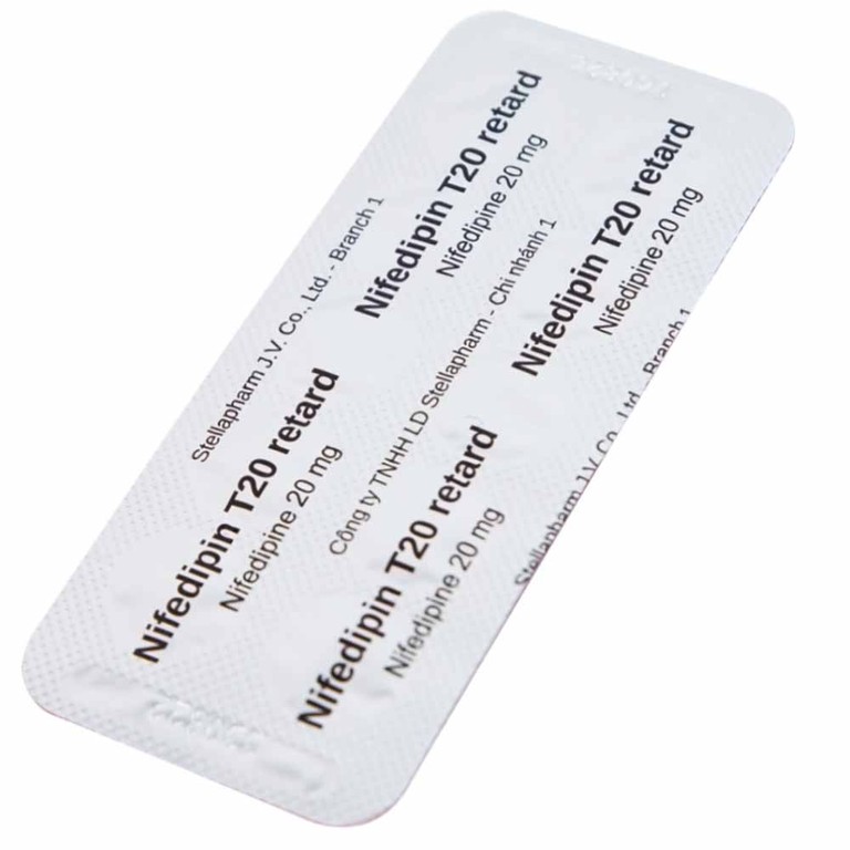 Viên nén Nifedipin T20 retard Stella dự phòng đau thắt ngực, điều trị tăng huyết áp (10 vỉ x 10 viên) 