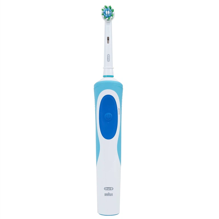 Bàn chải điện Oral-B Vitality Ultrathin D12.513 giúp làm sạch mảng bám trên răng, loại bỏ các vết ố răng