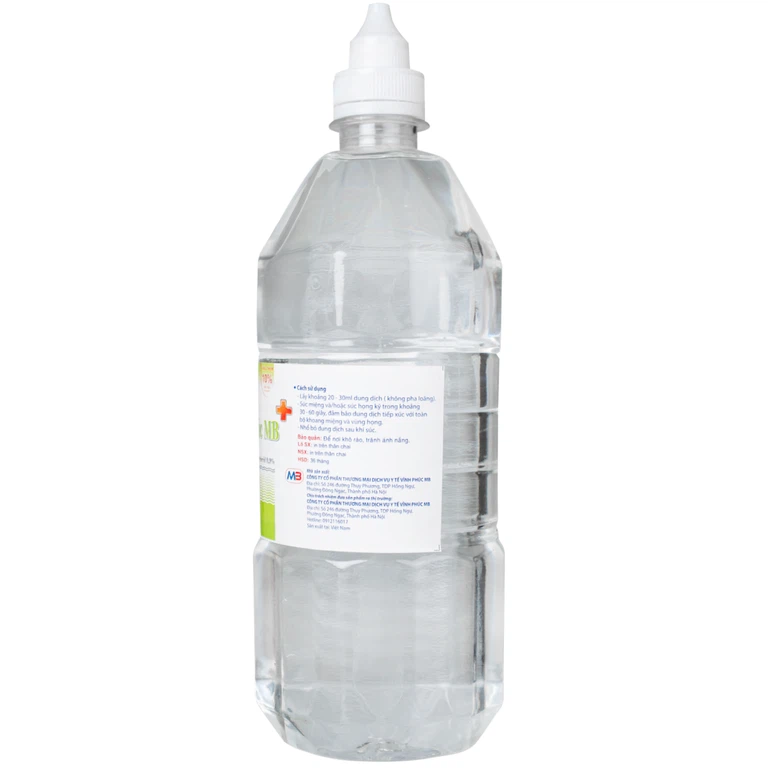 Nước muối Natri Clorid 0.9 Vĩnh Phúc Smiles làm sạch răng, khử mùi hôi khoang miệng (1100ml)