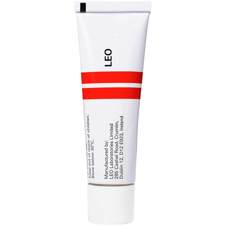 Thuốc mỡ Daivobet LEO điều trị bệnh vảy nến mảng mạn tính (15g)