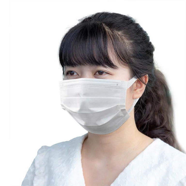 Khẩu trang y tế VTB màu trắng 3 lớp hỗ trợ ngăn khói, bụi, kháng khuẩn (50 cái)