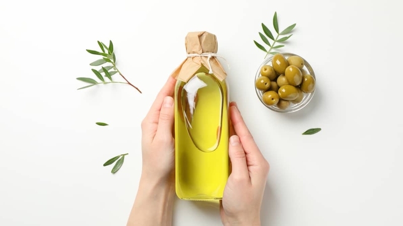 10 cách làm đẹp bằng dầu oliu cho da và tóc của bạn 4
