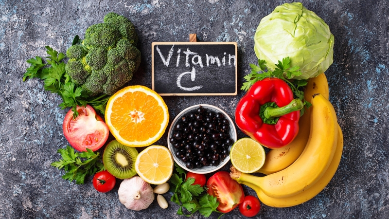 Bổ sung các thực phẩm giàu vitamin C có thể góp phần tăng cường sức khỏe đường hô hấp