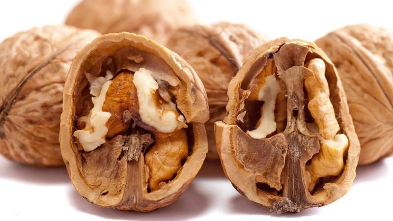 10 lý do nên ăn hạt óc chó mỗi ngày 3