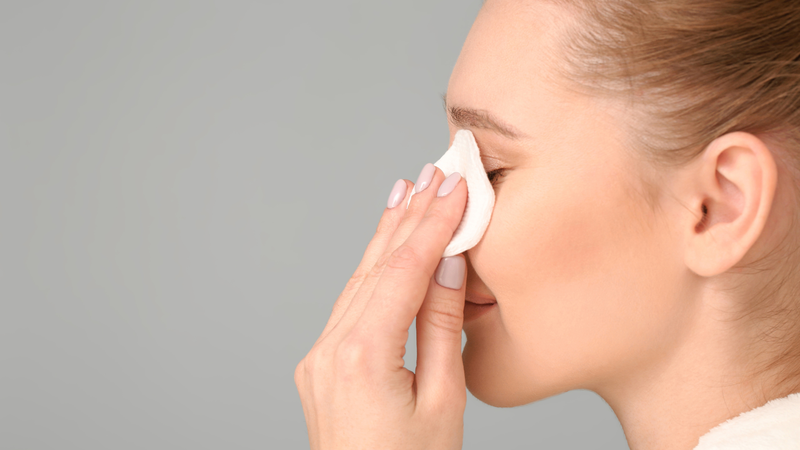 10 sai lầm nên tránh khi tẩy trang mà ít ai ngờ tới 2