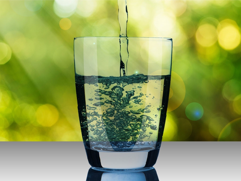 12 lợi ích khi uống nước nóng