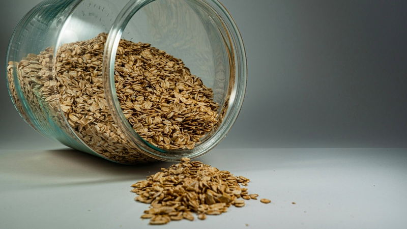 Yến mạch giúp duy trì năng lượng lâu dài và hỗ trợ tiêu hóa