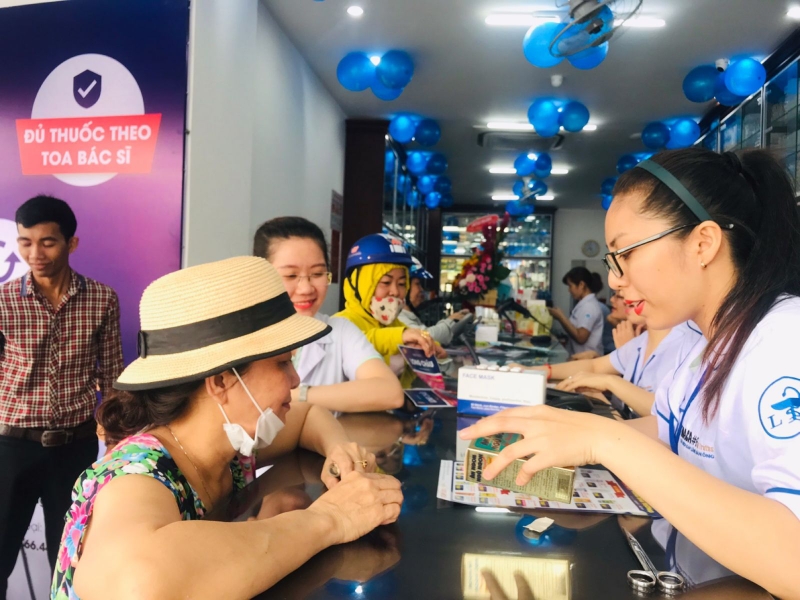 khai truong Long Chau 30