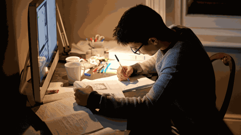 Ăn bánh trung thu giúp tăng cường sự tập trung, tiếp thêm năng lượng