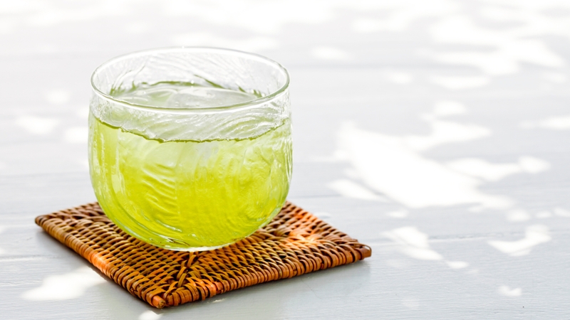 1 chai trà xanh không độ bao nhiêu calo 2