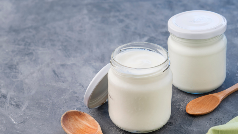 Sữa chua còn là thực phẩm giàu dinh dưỡng với nhiều thành phần có lợi cho sức khỏe