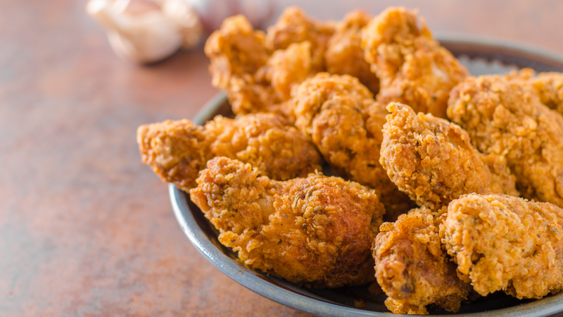 Nên ăn gà rán với lượng hợp lý và tần suất phù hợp