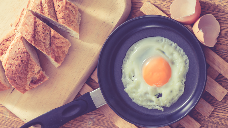 1 ngày ăn 1 quả trứng có sao không? Lưu ý khi ăn trứng gà hàng ngày 1