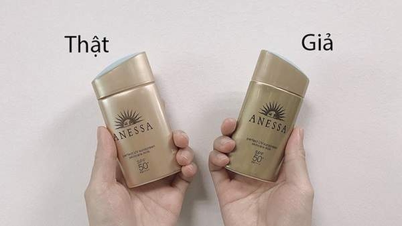 Mách bạn các cách kiểm tra kem chống nắng Anessa thật giả 2