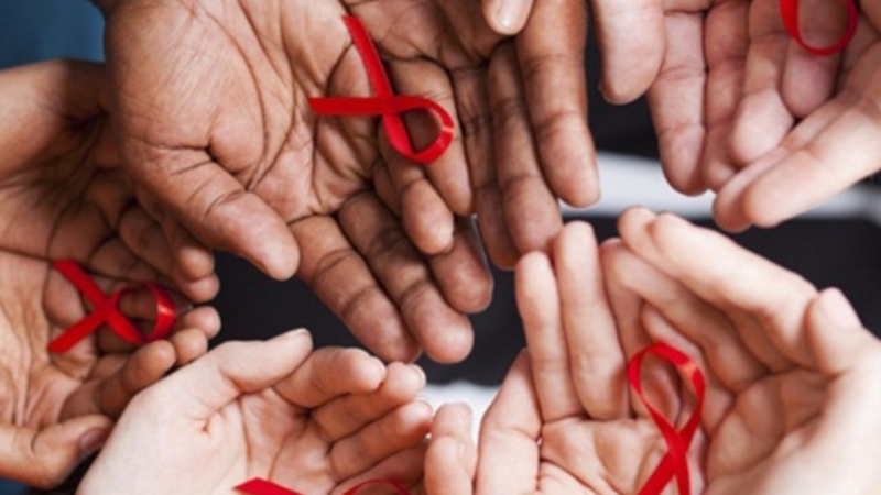 Hai người bình thường quan hệ có bị HIV không? 2