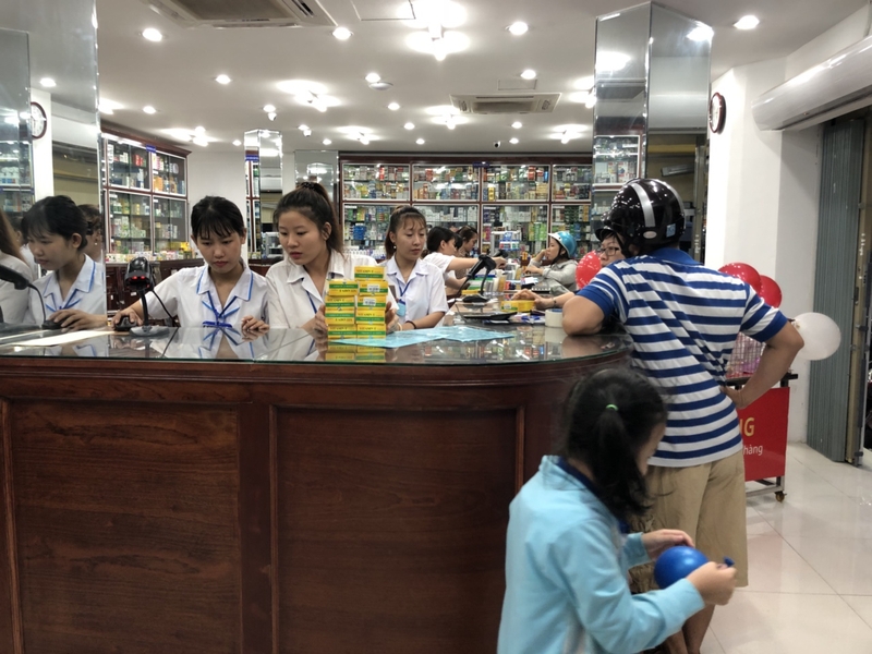 Long Châu 13 dành tặng quà khai trương cho tất cả khách hàng