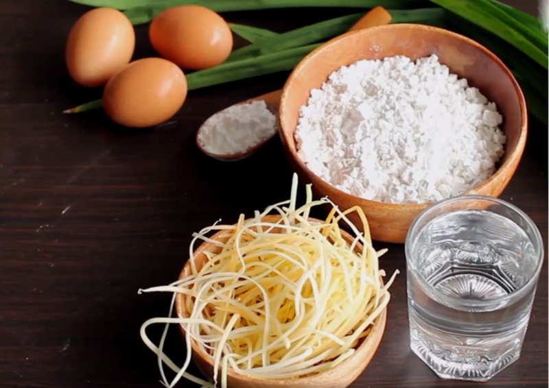 3 cách làm bột chiên thơm bùi, béo ngậy, ít ngán nhâm nhi mùa đông 2