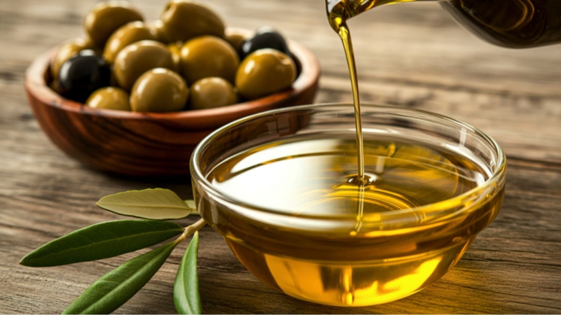 Dầu ô liu giúp da thông thoáng và cấp ẩm sâu
