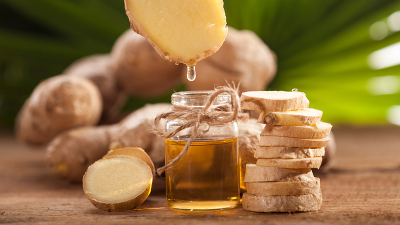 Việc uống trà gừng mật ong ấm có thể giúp đường ruột hoạt động trơn tru hơn