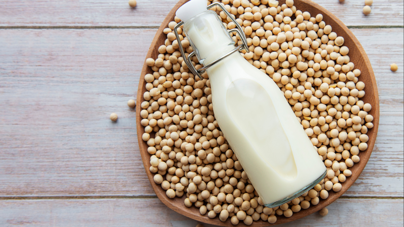 Nếu tự nấu, đảm bảo đậu nành sạch và nấu chín kỹ để loại bỏ chất độc tự nhiên