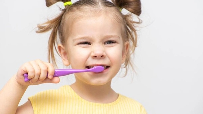 Cách chữa viêm lợi cho trẻ dưới 2 tuổi hiện nay? Các lưu ý gì khi điều trị viêm lợi cho trẻ+4