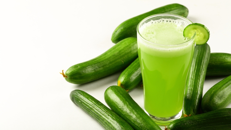 4 loại nước ép nên uống hàng ngày giúp kích thích mọc tóc 3