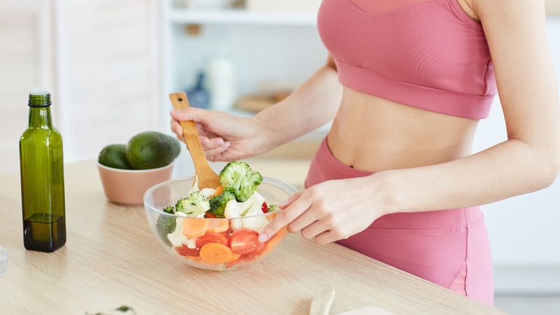 4 lợi ích khi tự nấu ăn để giảm cân tại nhà 3