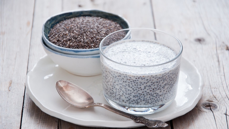 Pudding hạt chia là món ăn nhẹ giàu canxi