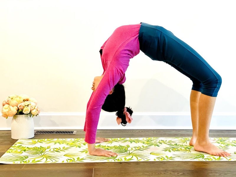 4 tư thế Yoga trẻ hóa toàn thân hiệu quả chị em nhất định không được bỏ qua 3