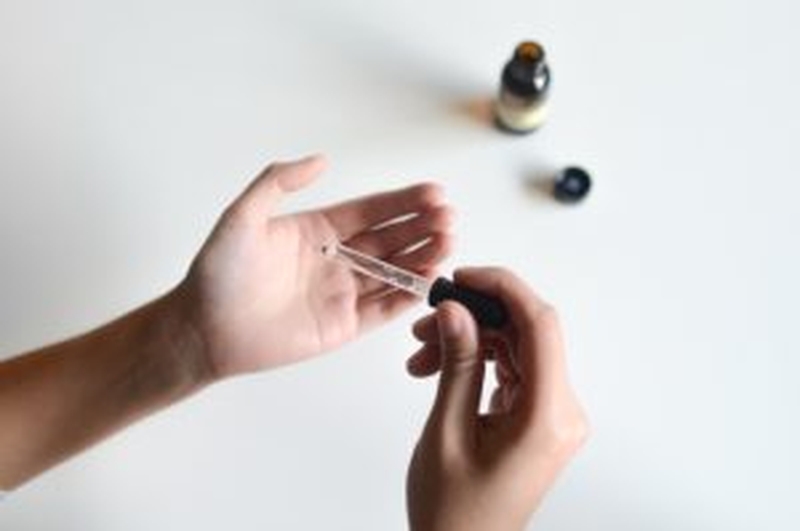 5-cach-su-dung-tinh-dau-huu-ich-danh-cho-nguoi-moi-bat-dau 2