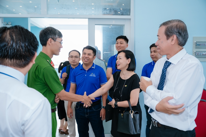 5.Bà Nguyễn Bạch Điệp - Chủ tịch FPT Retail kiêm Tổng Giám đốc hệ thống nhà thuốc và trung tâm tiêm chủng Long Châu.jpg