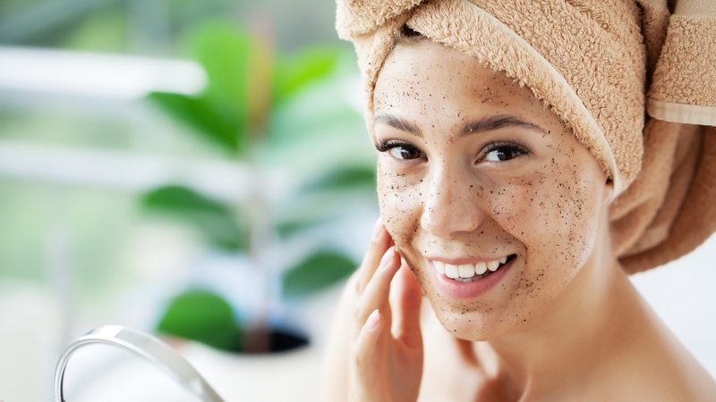 5 bí quyết làm đẹp da và tóc thần tốc không cần tới spa 1