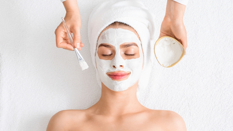 5 bí quyết làm đẹp da và tóc thần tốc không cần tới spa 2