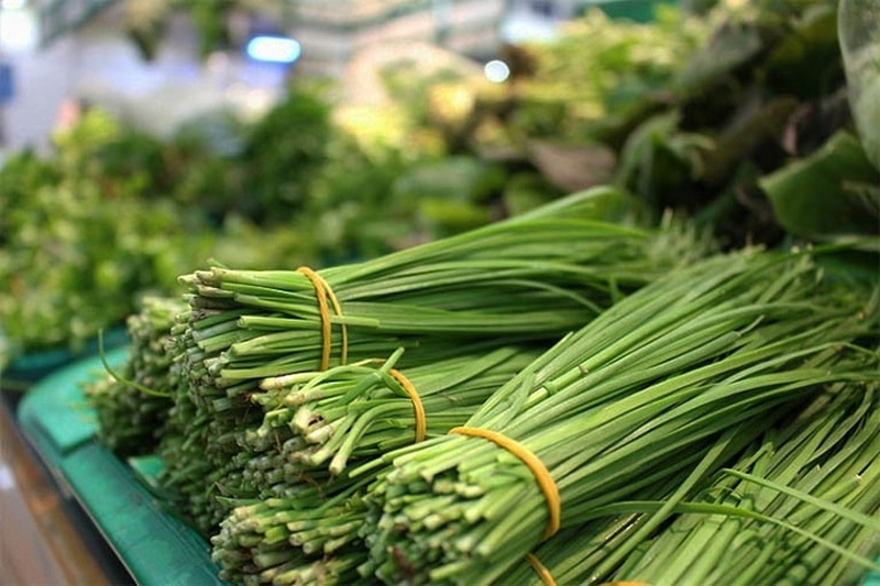 Có thể tham khảo ý kiến bác sĩ, chuyên gia trước khi thực hiện chữa mề đay bằng lá hẹ