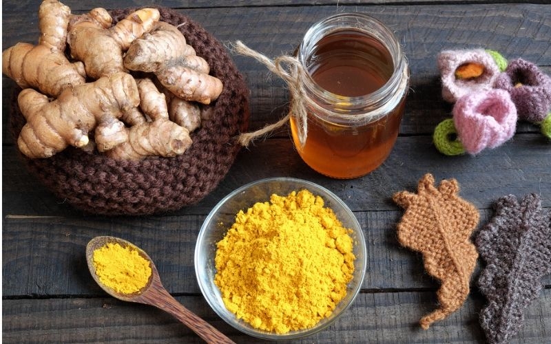 5 cách chữa nám tàn nhang bằng mật ong hiệu quả 1