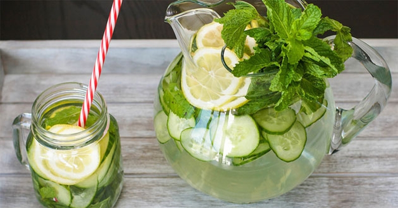 Detox dưa leo, táo, cần tây, chanh hỗ trợ giảm cân hiệu quả