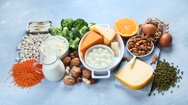 5 chất dinh dưỡng giúp xây dựng cơ bắp ngoài protein 1