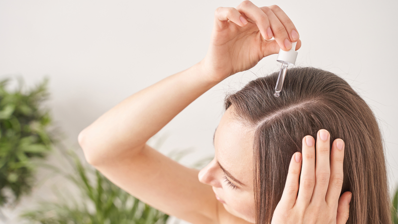 5 công dụng của dầu hạt sen đối với mái tóc 3