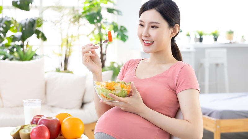 Chế độ ăn cân đối giúp phòng ngừa thiếu chất