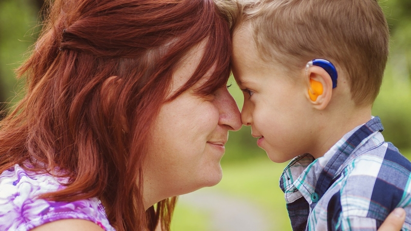 5 dấu hiệu nhận biết sớm trẻ khiếm thính - Cha mẹ cần biết! 2