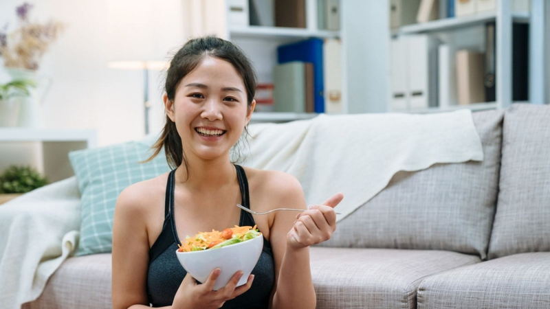 5 khung giờ ăn uống dễ làm tích mỡ, tăng cân 2