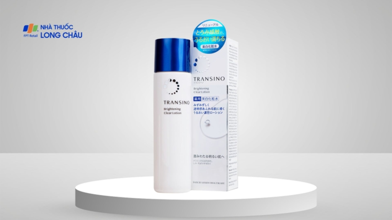 Nước hoa hồng&nbsp;Transino Brightening Clear Lotion với kết cấu lỏng nhẹ, dễ thấm
