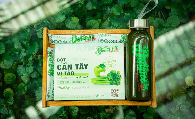 Bột cần tây vị táo Datino&nbsp;được sản xuất&nbsp;theo quy trình, công nghệ sấy lạnh cao cấp của Nhật Bản