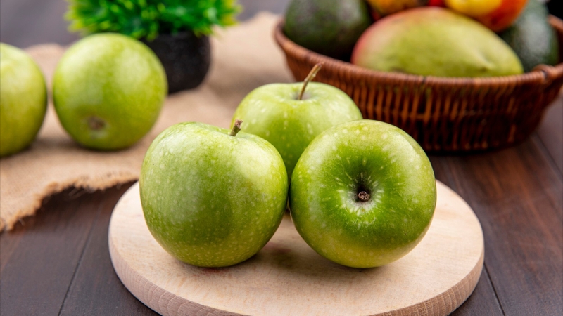 5 loại quả xanh giúp giảm cân tự nhiên 3
