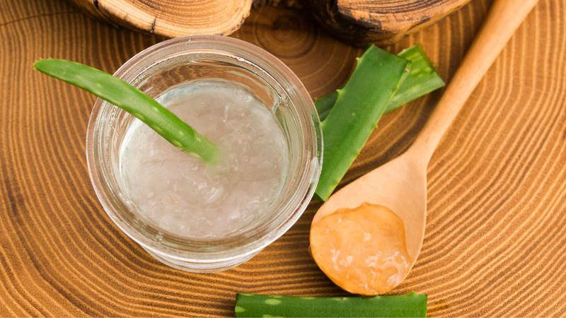 Nước ép nha đam giúp làm dịu và chống viêm