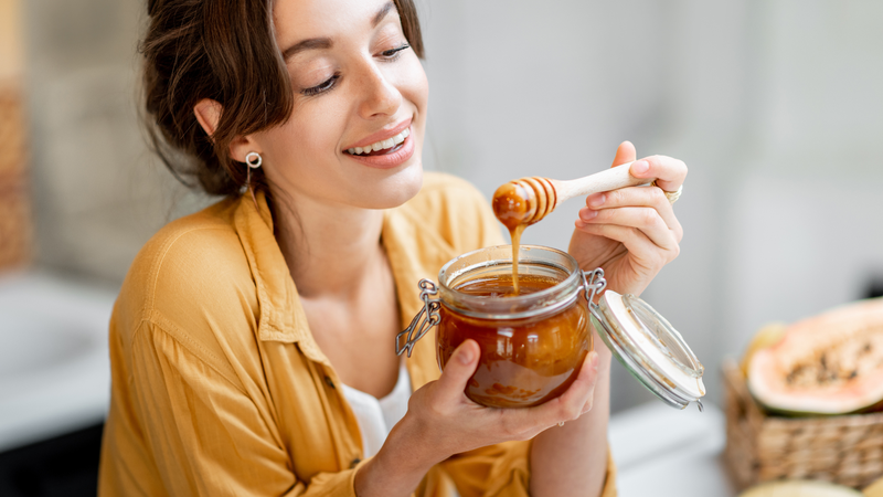 5 lợi ích bất ngờ khi ăn mật ong hàng ngày vào buổi sáng 2