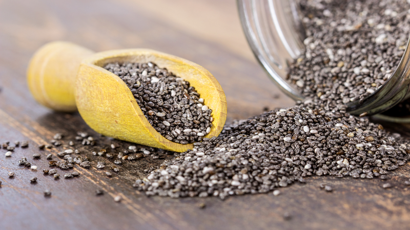 5 Lợi ích khi uống nước hạt chia thêm chanh, mật ong trước bữa sáng 3