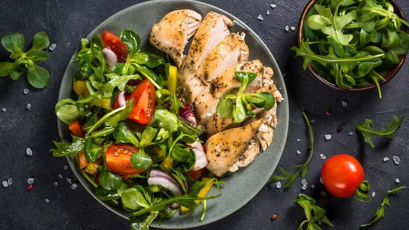 5 lý do không nên ăn thịt gà hàng ngày 4